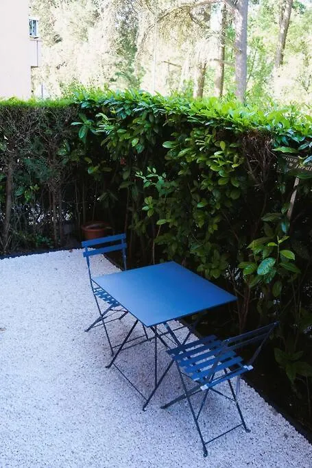 Studio Climatise Et Spacieux Situe Pres Des Parcs Vichy